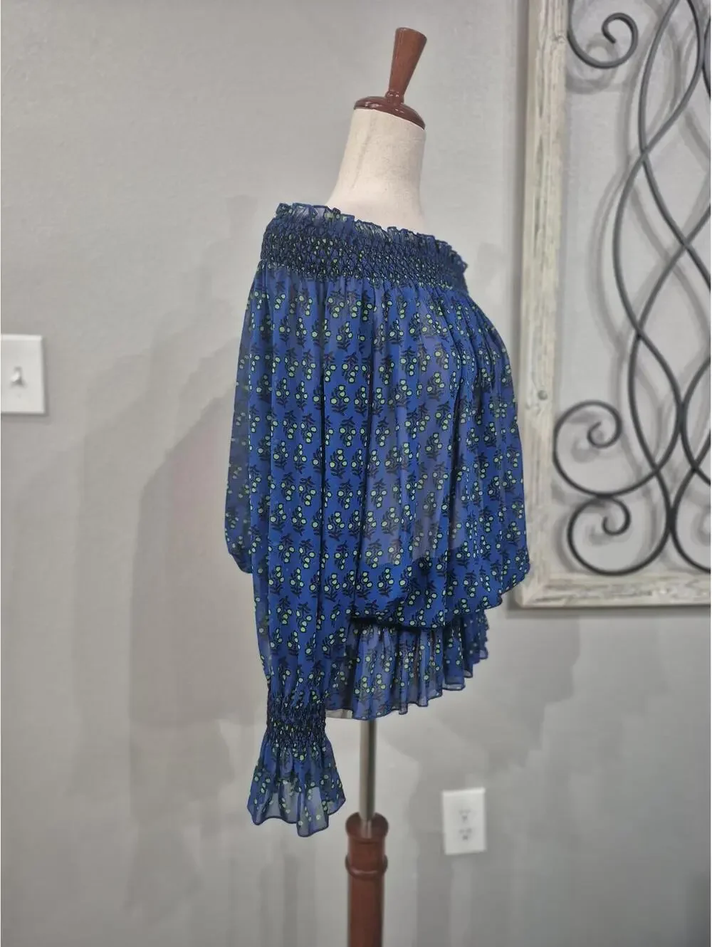 Tory Burch Laricia Printed Chiffon Top Size 8